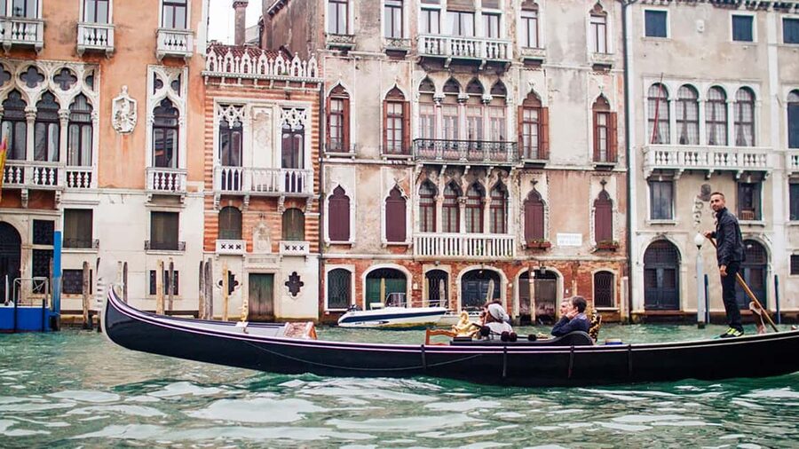 Venice: City Highlights Tour with St Mark's and Gondola Ride - A gondola ride through quieter canals
