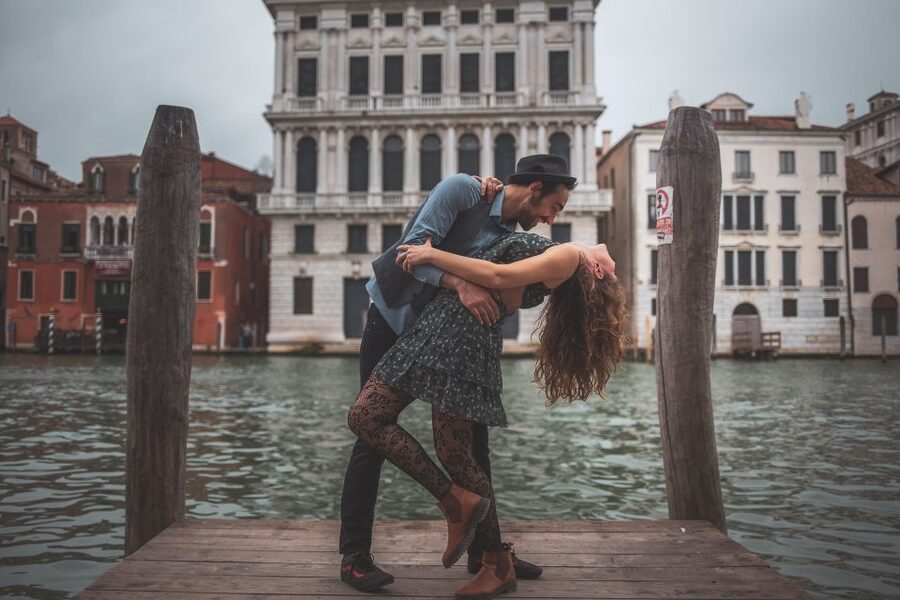 Venice: City Portrait Session with Professional Photographer - Fifteen minutes around Piazza San Marco