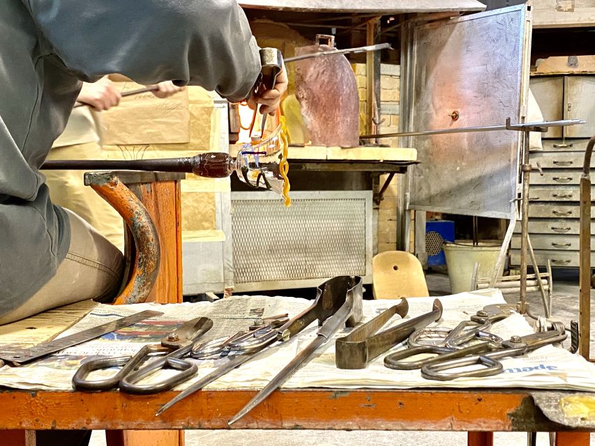 Venice: City Tour and Murano Glass Experience - Guides, pace, and the private-group advantage