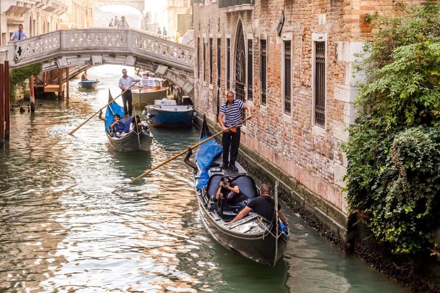 Venice: City Tour & Skip the Line for St. Mark's Basilica - Santi Giovanni e Paolo, the Pantheon of Venice