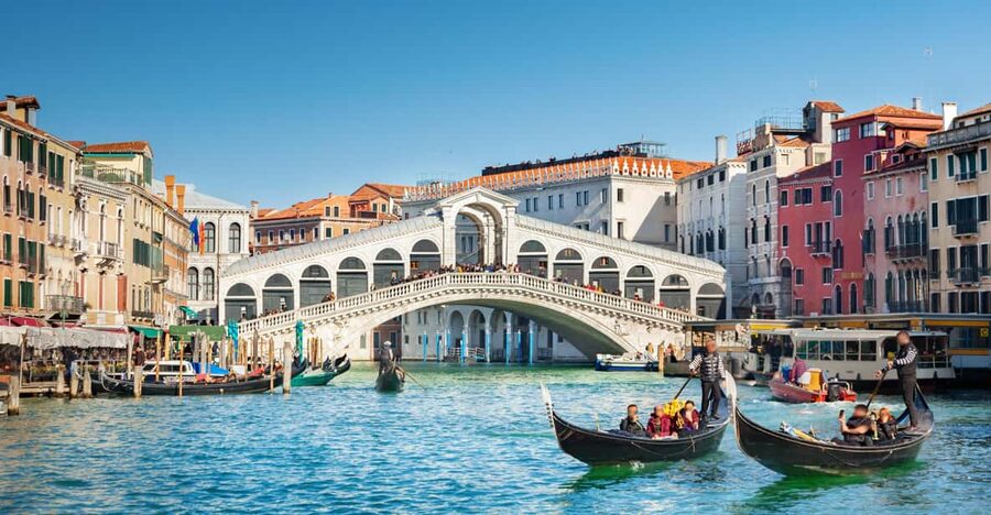 Venice City Walking Tour with an APP - Cannaregio brings quieter streets and Jewish history