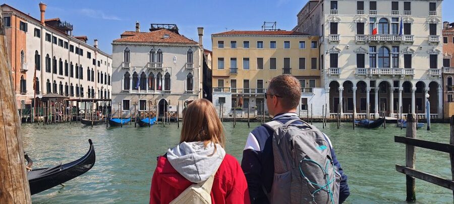 Venice: City Wonders Group Walking Tour with a Local Expert - Walking through Venice’s narrow streets