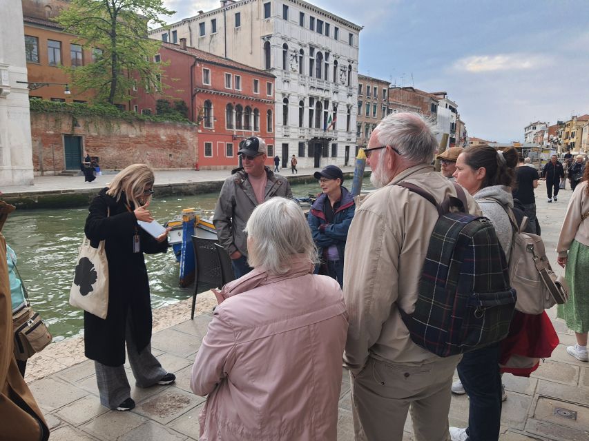 Venice: City Wonders Group Walking Tour with a Local Expert - Reaching St. Mark’s Square
