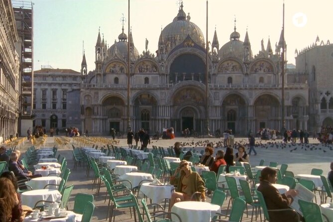 Venice Commissario Brunetti and Donna Leon: Walk His Beat - A Cannaregio pub and Chiara’s difficult conversation