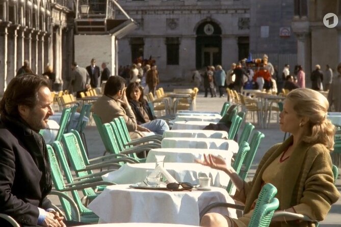 Venice Commissario Brunetti and Donna Leon: Walk His Beat - Ending at the green doors of the Questura