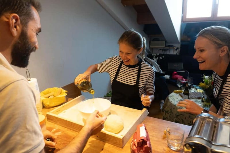 Venice: Cooking Class + Guitar Concert at Chef's Francesco - Should you book Francesco’s cooking and guitar class?