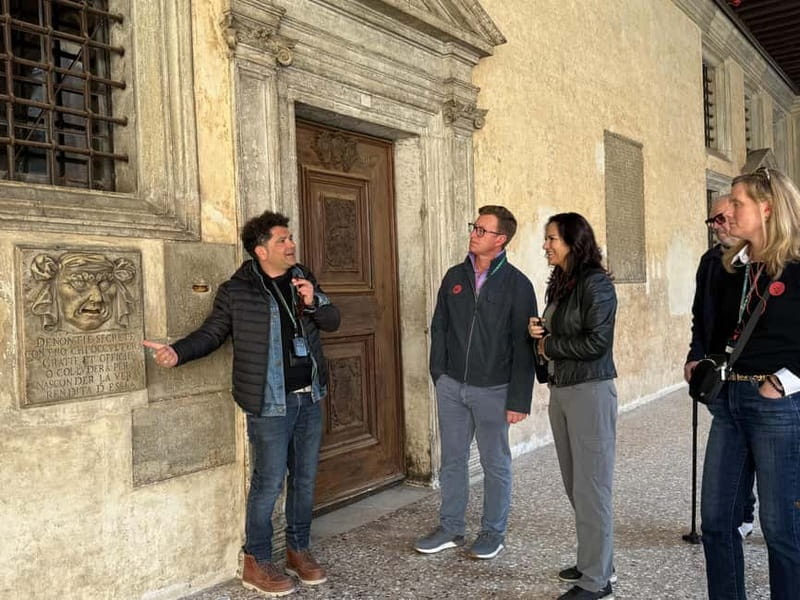 Venice: Doge Palace Guided Tour & Secret Itineraries Option - What the Secret Itineraries add