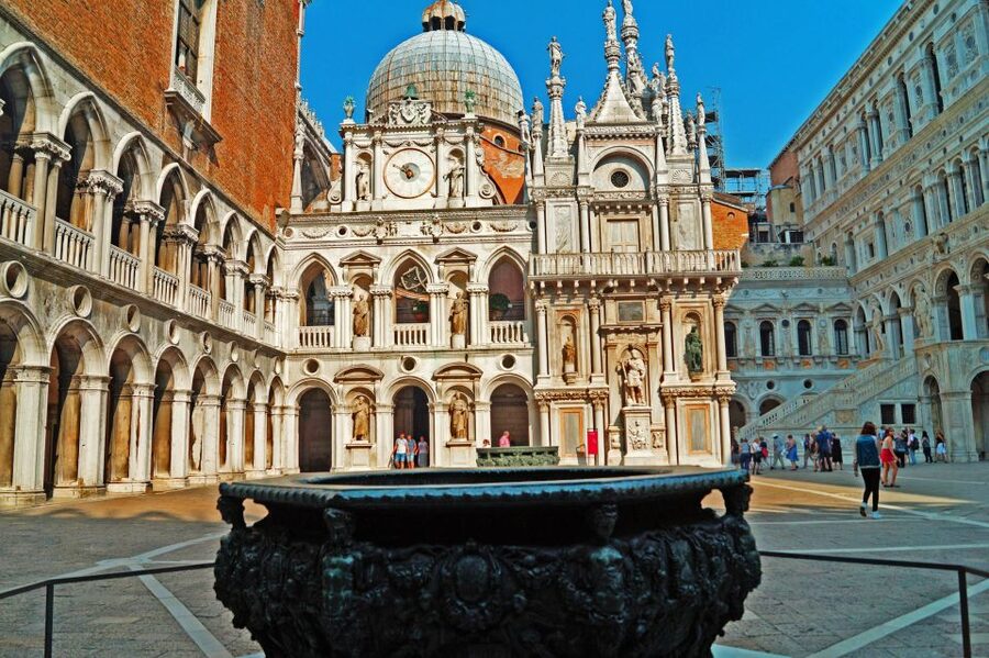 Venice: Doge’s Palace and Basilica Roman Empire Guided Tour - My booking advice