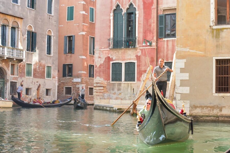 Venice: Doge’s Palace and Basilica Roman Empire Guided Tour - St. Mark’s Square and the Golden Cathedral