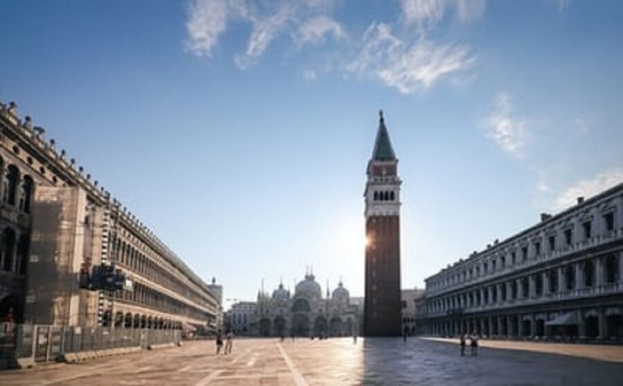 Venice: Doge's Palace and Basilica Skip-the-Line Guided Tour - What the private guide adds