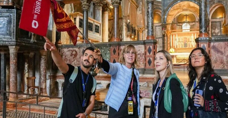 Venice: Doge's Palace and St Mark's Tour with Gondola Ride - Piazza San Marco and the Campanile