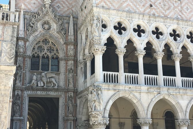 Venice Doge's Palace Guided Tour & SECRET ITINERARIES Option - The St. Mark’s Basilica option and name rules