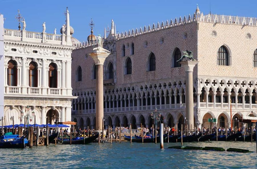 Venice Doge's Palace & Prisons Tour - The New Prisons and the footsteps of the condemned