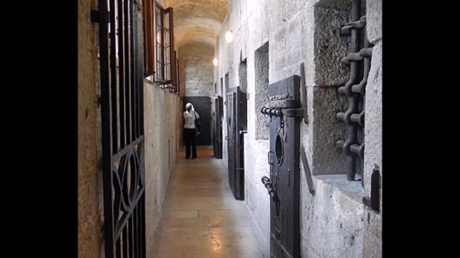 Venice: Doge's Palace Skip-the-Line Guided Tour - Who will get the most from this tour