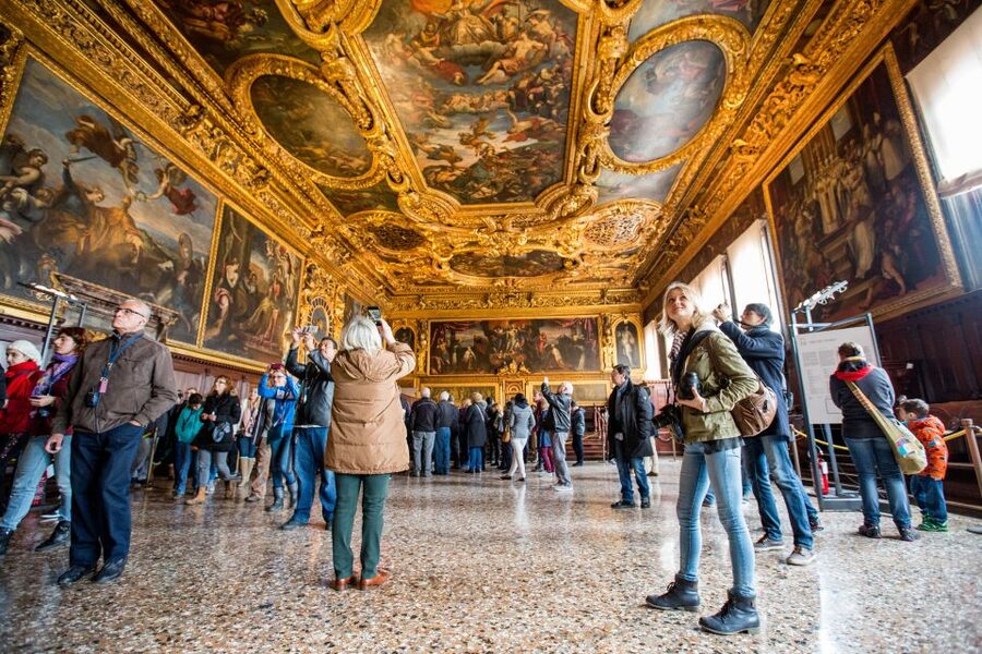Venice: Doge's Palace Skip-the-Line Tour with Prisons - Skip-the-line access and the meeting point