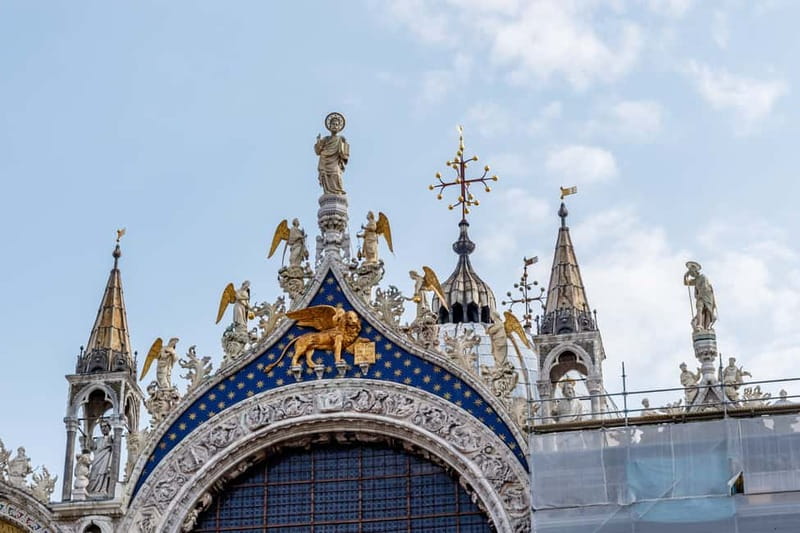 Venice: Doge's Palace, St Mark's Basilica, and Pala d'Oro - The basilica museum and terrace view
