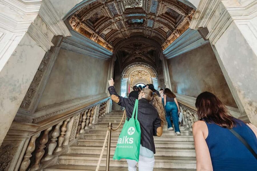 Venice: Doge's Palace & St Mark's Tour with Upgrade Option - St. Mark’s Basilica and its golden ceiling