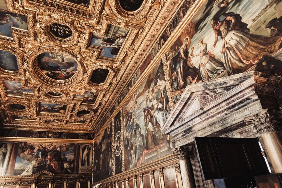 Venice: Doge's Palace & St Mark's Tour with Upgrade Option - Who should book this Venice tour?