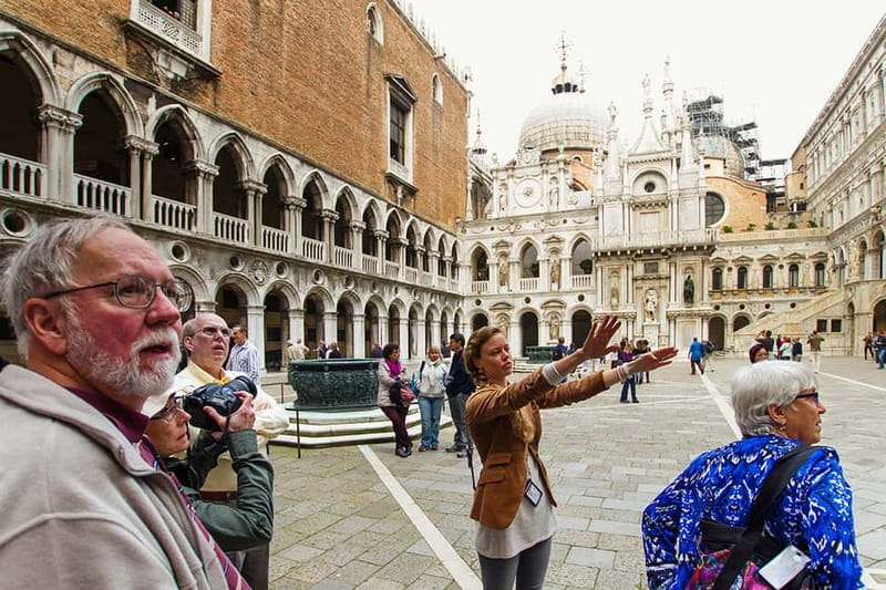 Venice: Doges Palace, Prison, and Secret Passageways Tour - Ca’Rezzonico and Casanova’s eighteenth-century world