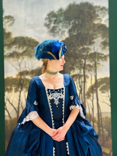 Venice: Dress-Up Experience - Why this works especially well during Carnival