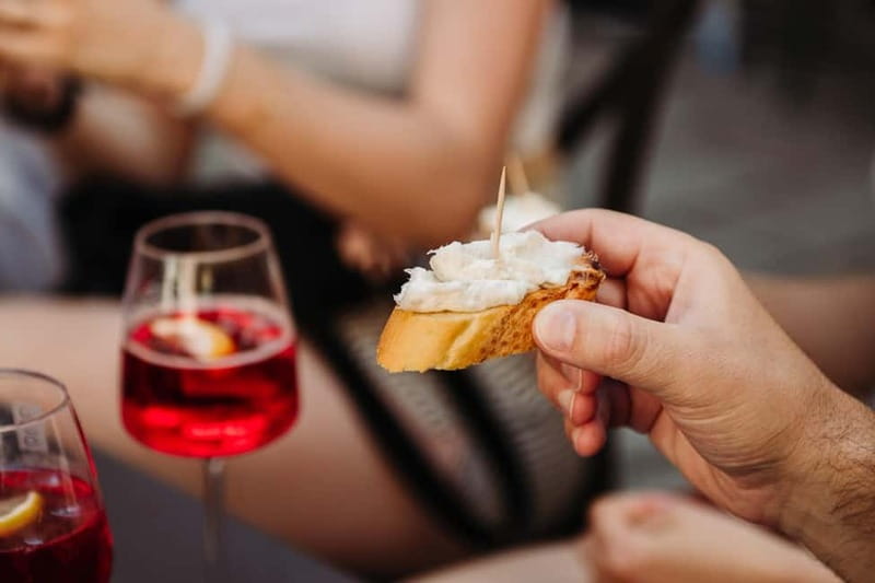 Venice: Eat & Drink Like a Local – Evening Cicchetti Tour - The first stop: bread cicchetti and a proper spritz