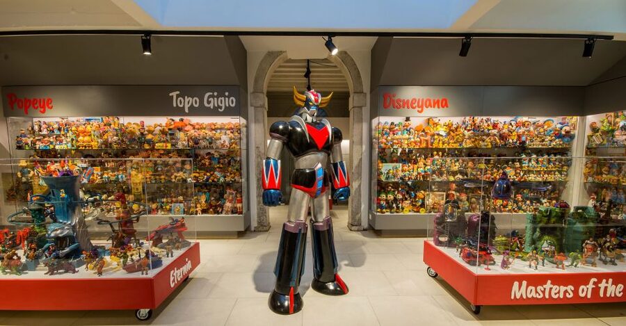 Venice: Entry Ticket to the Creature di Gomma Exhibition - Finding the entrance at Campo San Stin