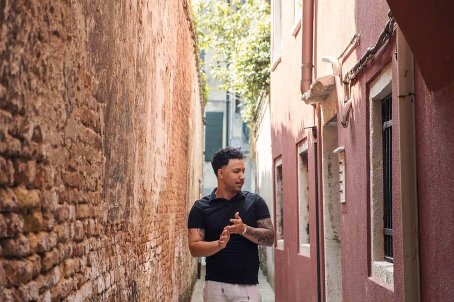 Venice: Exclusive Photoshoot in Hidden Locations - Why a Venice photoshoot can be worth the time