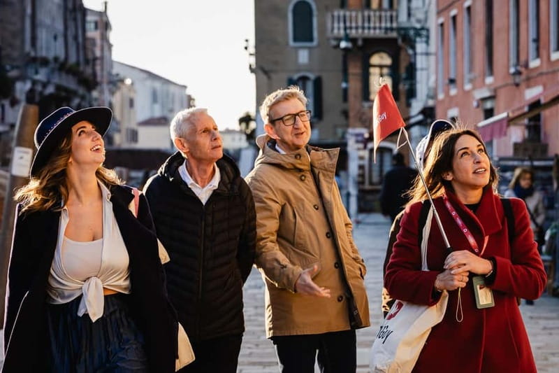 Venice Food Tasting Tour: Bites, Wine, Dinner & Local Guide - Who should book this experience?