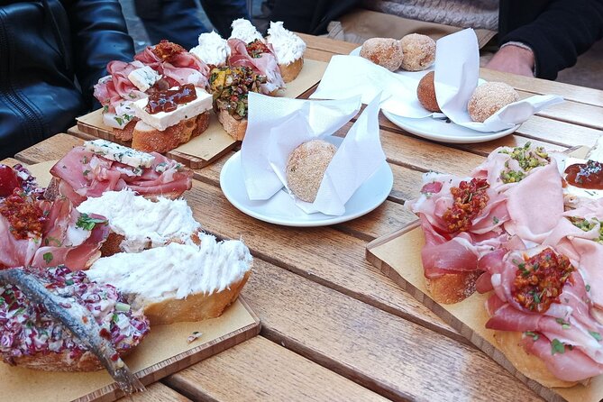 Venice Food Tour - The guides shape the experience