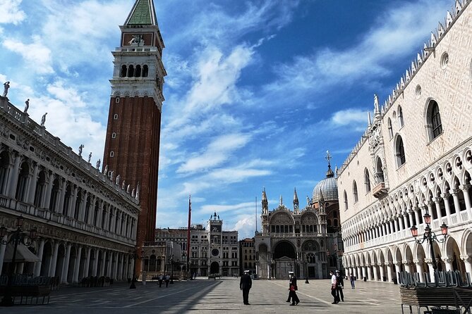 Venice for Kids: Family-Friendly Small-Group Walking Tour - Why the private format helps families
