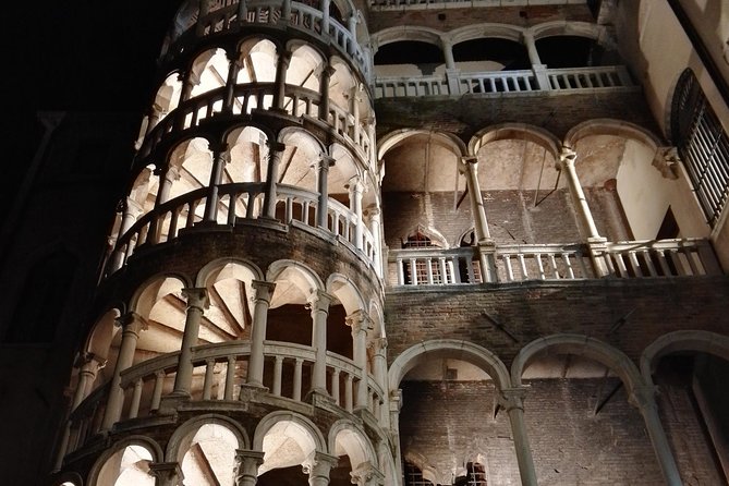 Venice Ghost & Legends Walking City Tour - Castello and San Zanipolo: the strongest stretch