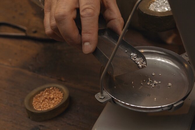 Venice : Goldsmith's Workshop - Make Your Own Ring in 925 Silver - Making a Venetian souvenir instead of buying one