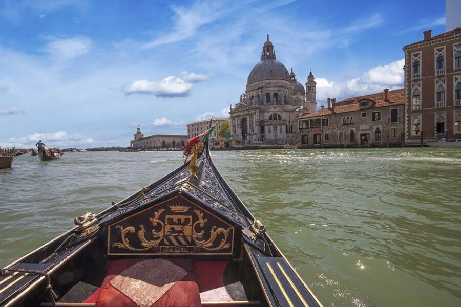 Venice: Gondola Ride and Dinner Experience - Is $164.26 per person a fair price?