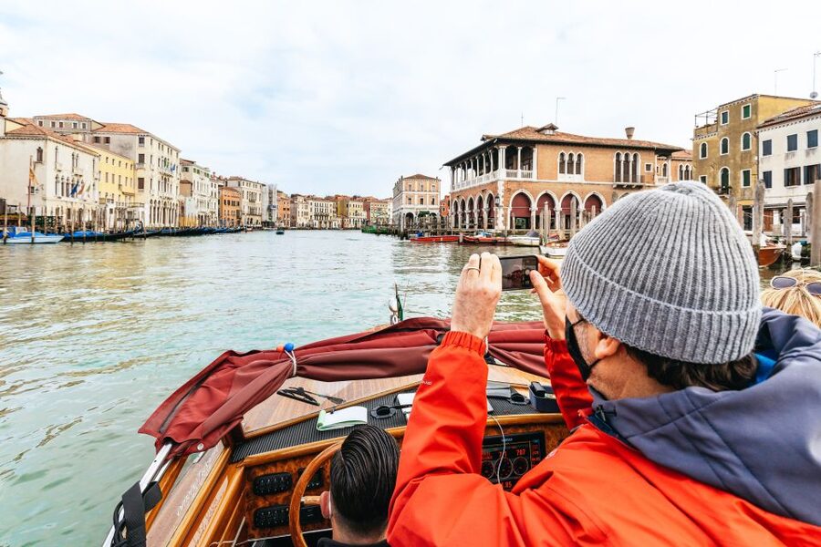 Venice: Grand Canal Boat Tour - Along the Grand Canal, Venice’s grand front door