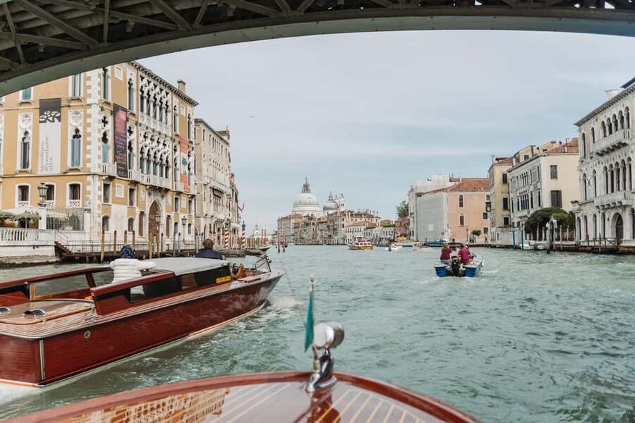 Venice: Grand Canal by Boat with Expert Guide - The Bridge of Sighs from the water