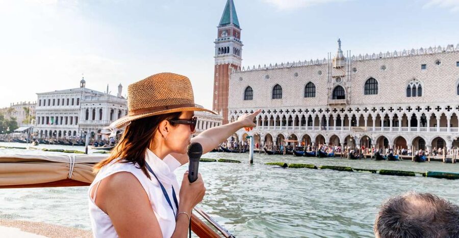 Venice: Grand Canal Private Boat Trip - Weather, boarding, and practical limits