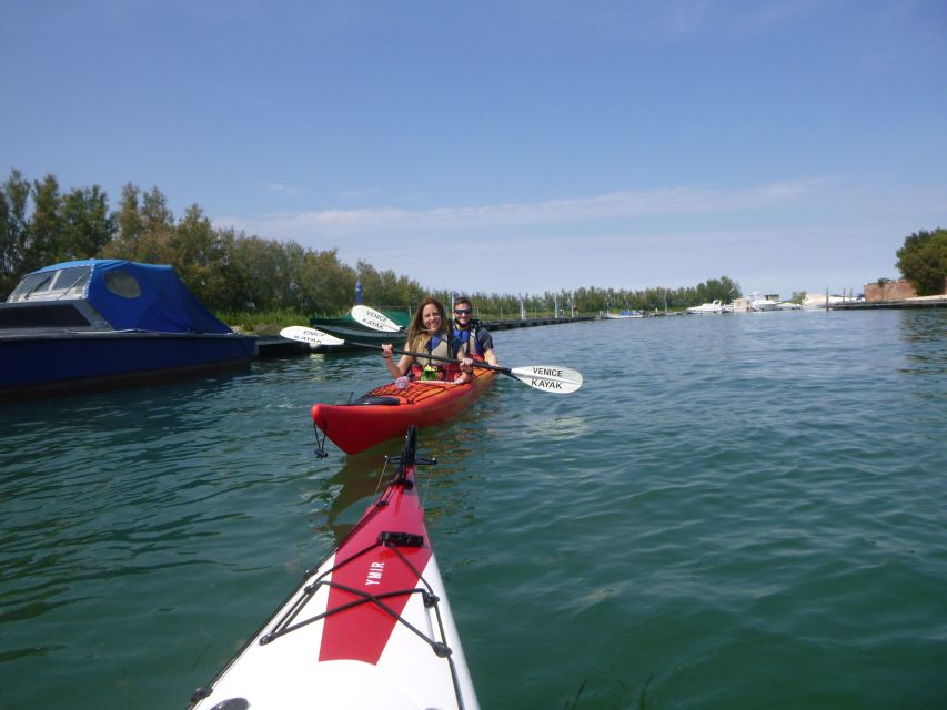 Venice: Hidden Canal Gems Kayak Tour with Certified Guide - The 10-minute safety briefing