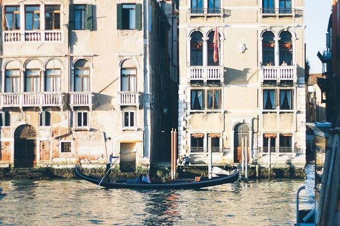 Venice Hidden Gems and Secrets Tour with a Local in Small Group - Campo Santo Stefano and Venice’s smaller mysteries