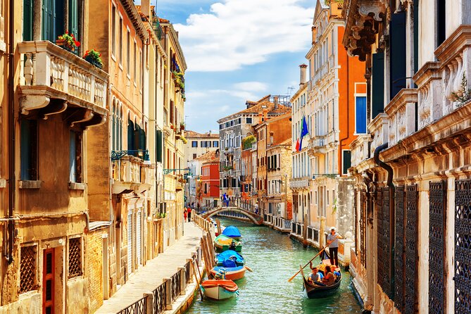 Venice: Hidden Gems Walking Tour with a Local Guide - Teatro La Fenice, Venice’s opera landmark