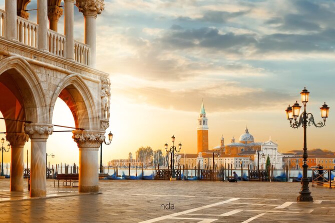 Venice Highlights Self Guided Scavenger Hunt and Walking Tour - Campo San Polo and the Pleasure of Wandering