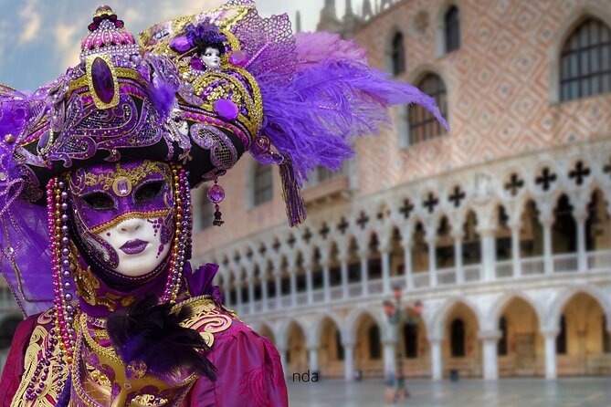 Venice Highlights Self Guided Scavenger Hunt and Walking Tour - Price, Group Size, and Practical Value