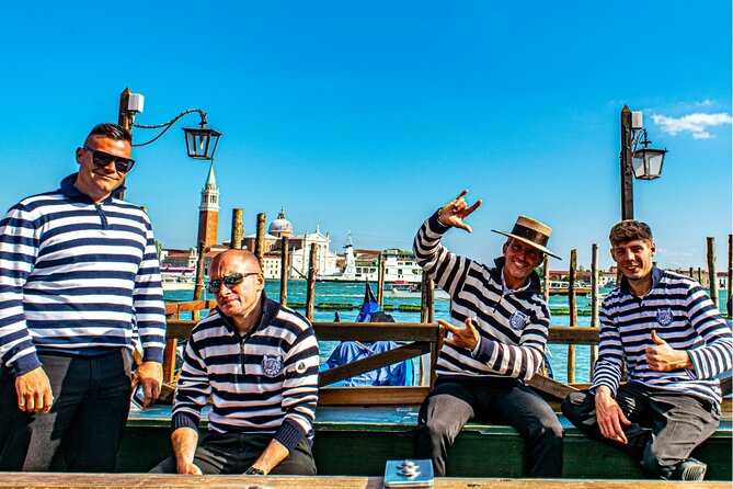 Venice Highlights with Local: Private Walking Tour & Gondola Ride - Scala Contarini del Bovolo and a curious spiral staircase