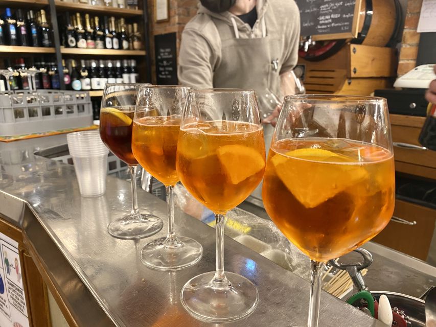 Venice: Jewish Ghetto and Cannaregio Food and Wine Tour - Group pace, guide style, and practical details