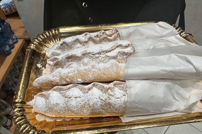 Venice Jewish Ghetto and Cannaregio Food, Wine, Sightseeing Tour - Pasta, wine, and a proper dinner