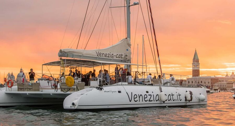 Venice: Lagoon Catamaran Tour with Classical Music & Drinks - Why a Lagoon Cruise Adds Something New to Venice