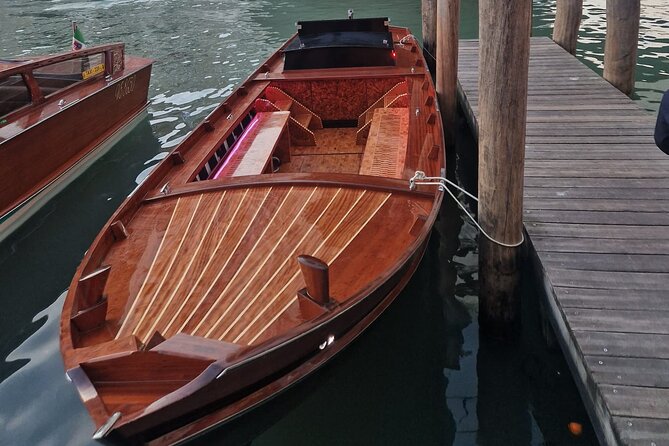 Venice Lagoon Tour with Historic Venetian Boat - What to know about Murano and the route