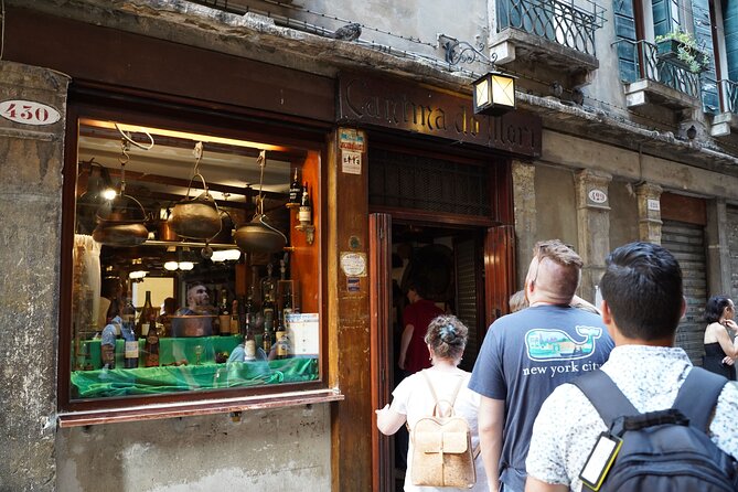 Venice Like a Local: Food, Wine & Spritz Tour with Traghetto Ride - How much food and value you get for $107.63