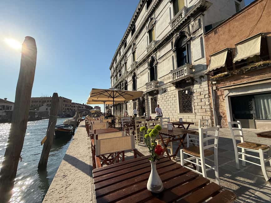 Venice: Live Concert with Dinner or Aperitif at LL JAZZ Club - A jazz club inside an old Venetian palace