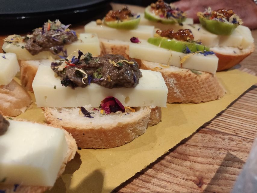 Venice: Local Fish Market With Cicchetti, Lunch, and Wine - Key points to know before you book