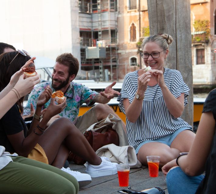 Venice: Local Secrets of Venice Tapas & Wine Walking Tour - Walking through Venice beyond the main paths